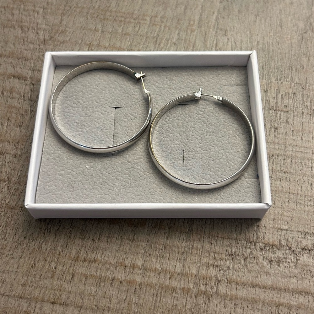 Silver vintage Hoop Earrings - Women’s Jewelry